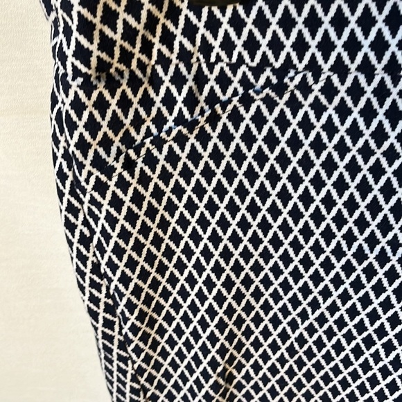 Charter Club Cropped Pants Black & White - Picture 4 of 14